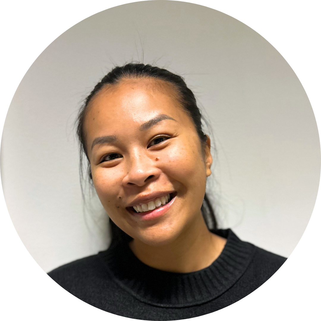 Isabella, poledance and dance instructor at Pole Republic