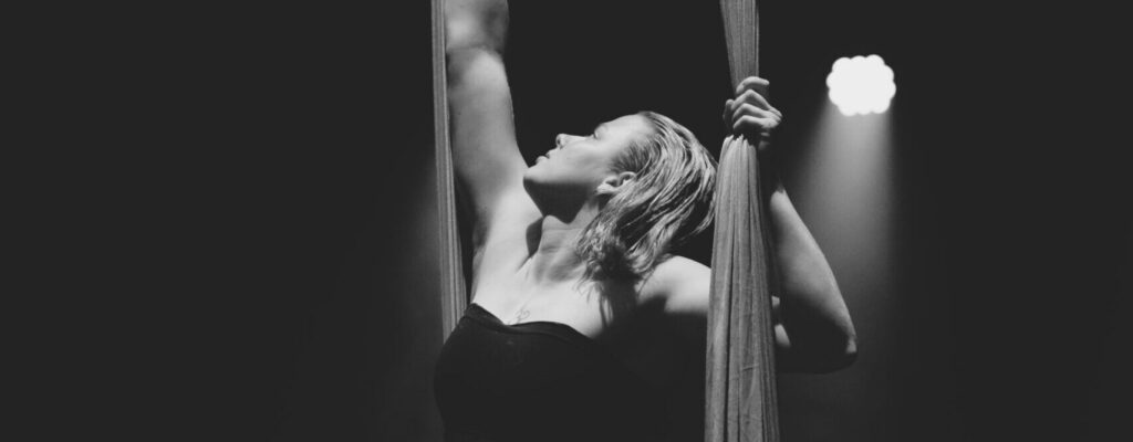 Silk workshop with Hannah Nissen at Pole Republic
